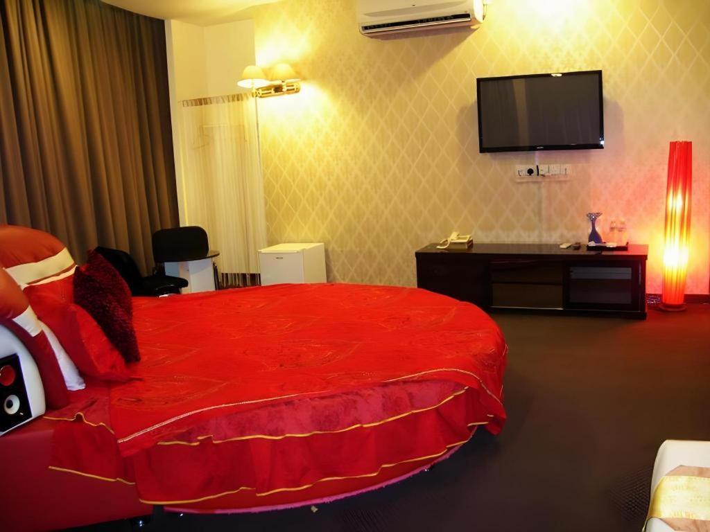 Paragon City Hotel Ipoh Exteriér fotografie